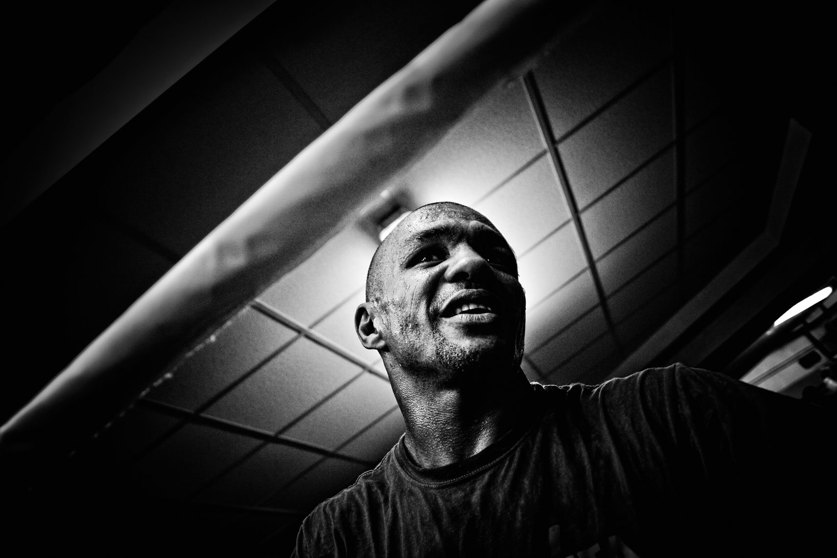 ITALY. Florence, 13th October 2011. Leonard Bundu during the training  in preparation of the match for the EBU (European Boxing Union) Welter Weight crown.